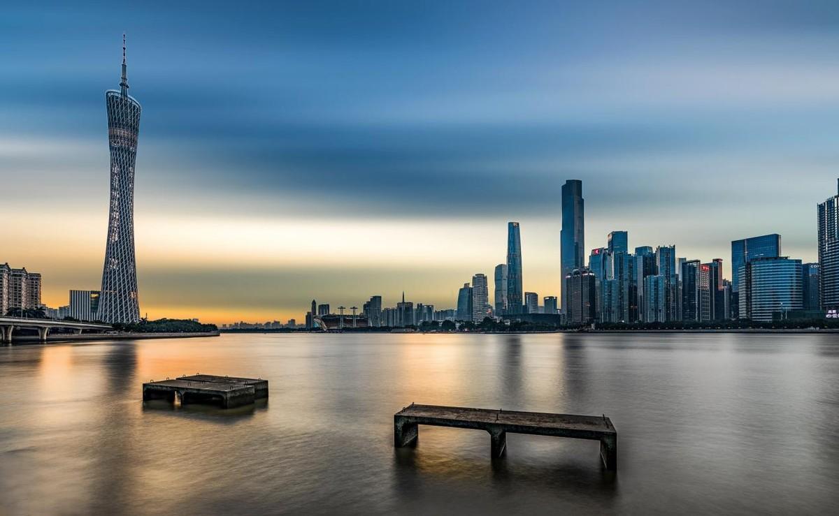 广东之光,高科技产品引领科技生活新纪元