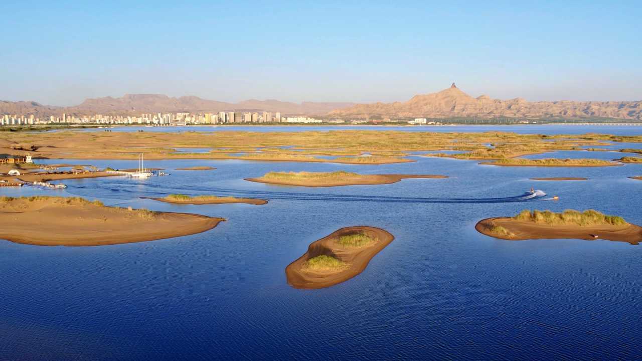 乌海,城市发展与环境保护的协同探索